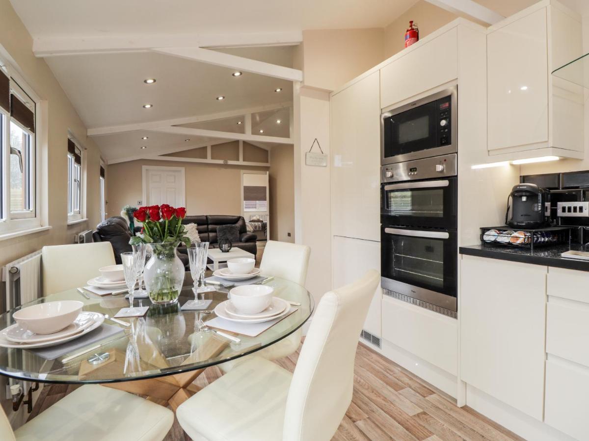Sparrows Den Lodge Winchelsea Dış mekan fotoğraf